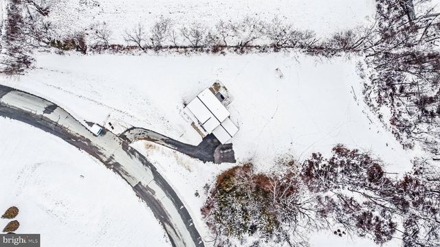 57 CHATEAU CIR, Wrightsville, PA 17368