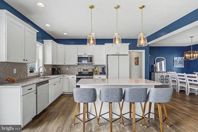 57 CHATEAU CIR, Wrightsville, PA 17368