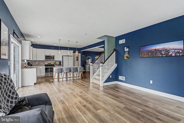 57 CHATEAU CIR, Wrightsville, PA 17368