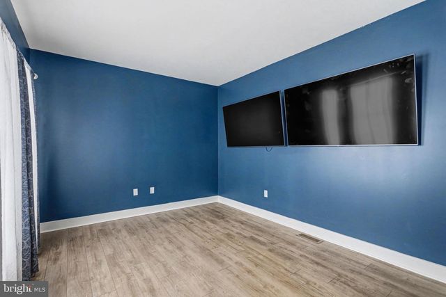 57 CHATEAU CIR, Wrightsville, PA 17368