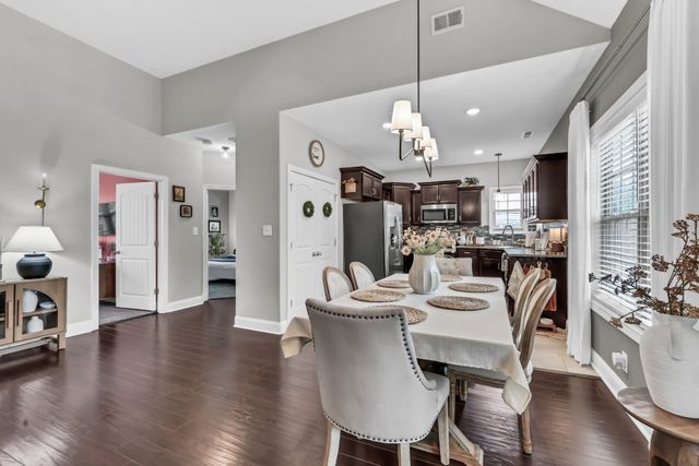 259 Azalea Dr, Oak Grove, KY 42262