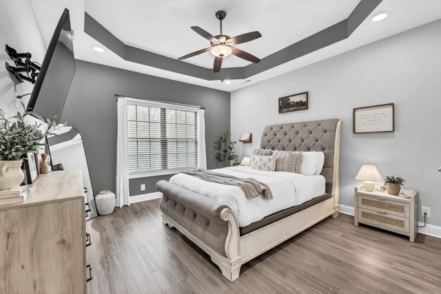 259 Azalea Dr, Oak Grove, KY 42262