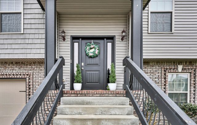 259 Azalea Dr, Oak Grove, KY 42262