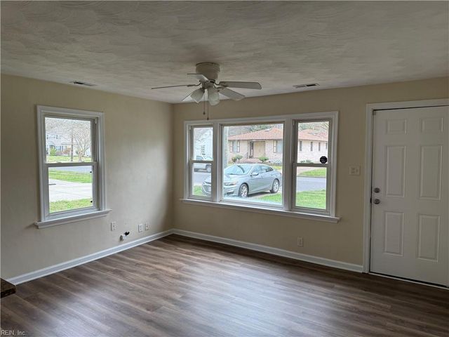 2808 Arcadia AVE, Portsmouth, VA 23704