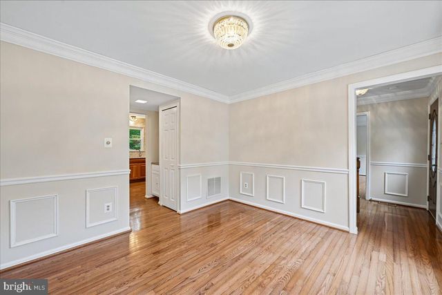 7592 RUXTON DR, Springfield, VA 22153