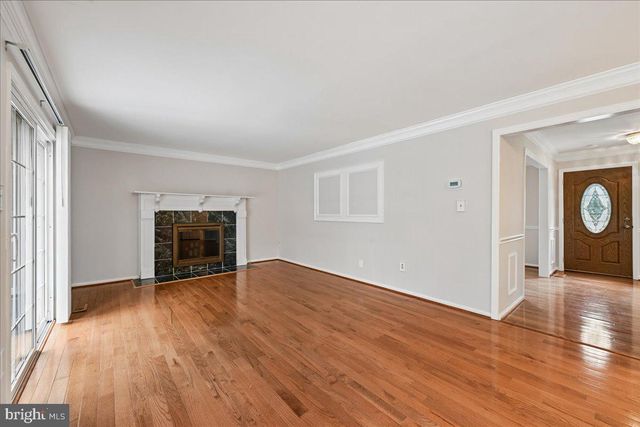 7592 RUXTON DR, Springfield, VA 22153