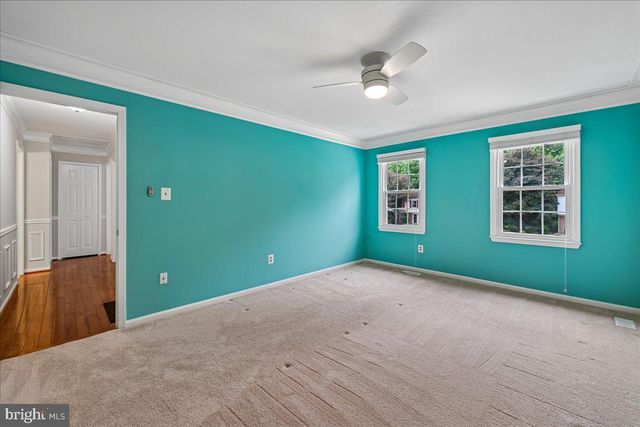 7592 RUXTON DR, Springfield, VA 22153