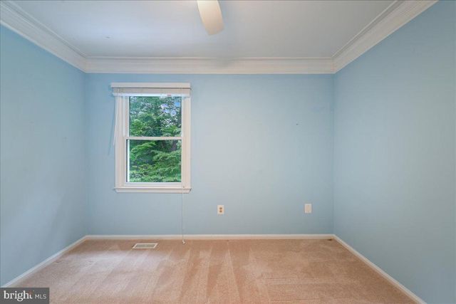 7592 RUXTON DR, Springfield, VA 22153