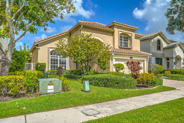 1117 AVONDALE Court, West Palm Beach, FL 33409