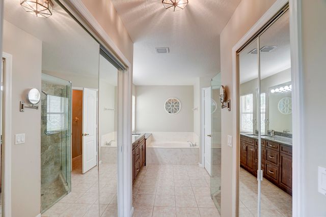 1117 AVONDALE Court, West Palm Beach, FL 33409