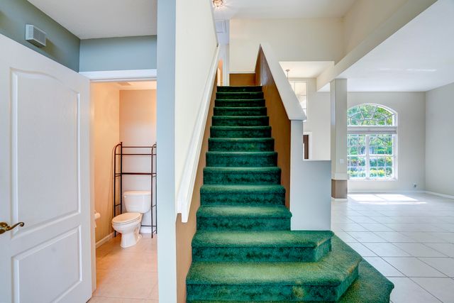 1117 AVONDALE Court, West Palm Beach, FL 33409