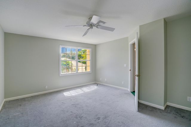 1117 AVONDALE Court, West Palm Beach, FL 33409