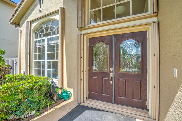 1117 AVONDALE Court, West Palm Beach, FL 33409