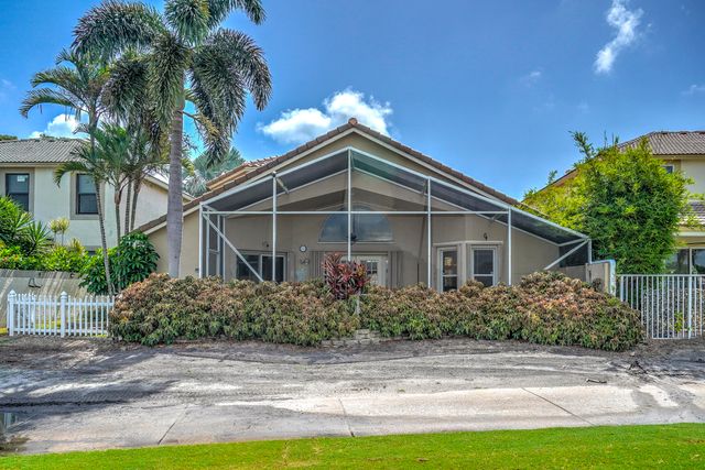 1117 AVONDALE Court, West Palm Beach, FL 33409
