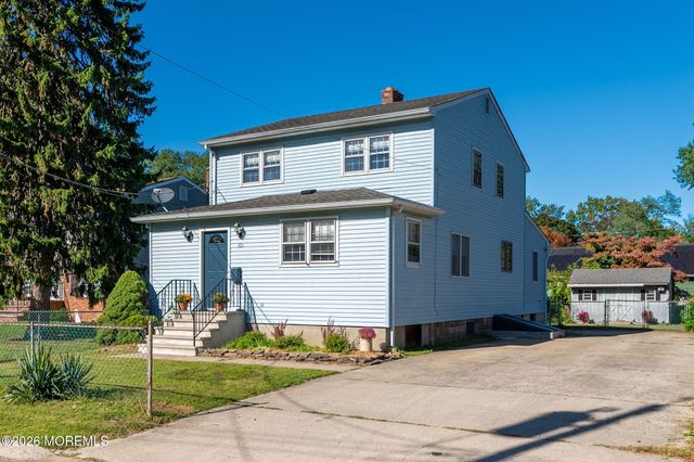 83 Union Avenue, Belford, NJ 07718
