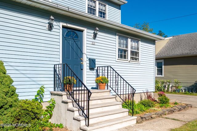 83 Union Avenue, Belford, NJ 07718