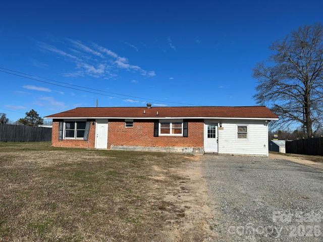 148 Windy Hill Drive, Forest City, NC 28043