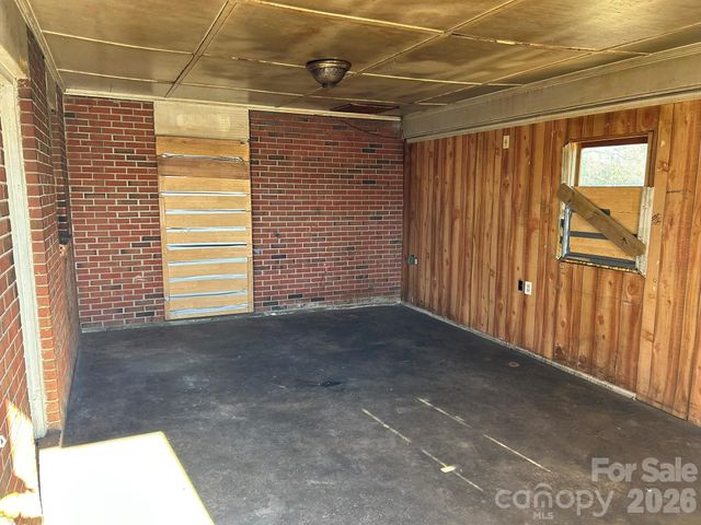 148 Windy Hill Drive, Forest City, NC 28043