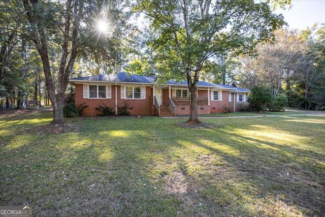 84 Hilsdale Road, Forsyth, GA 31029