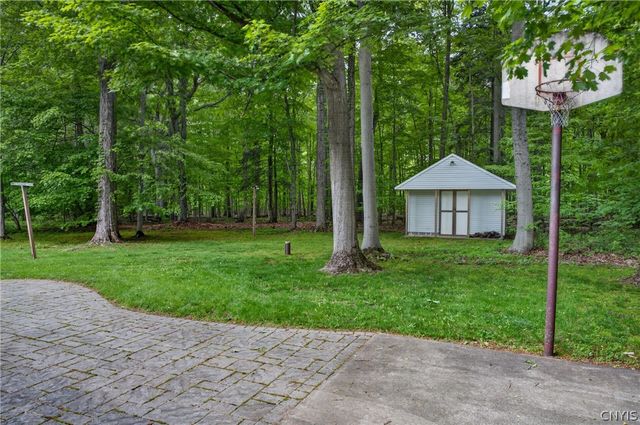 13 Ironwood, Schroeppel, NY 13132