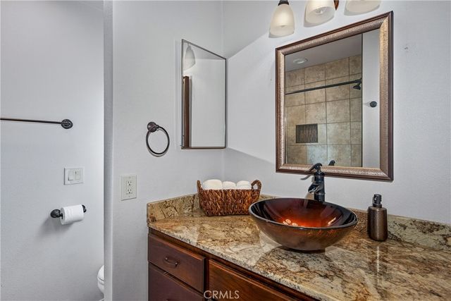 1087 N 1st st, Banning, CA 92220