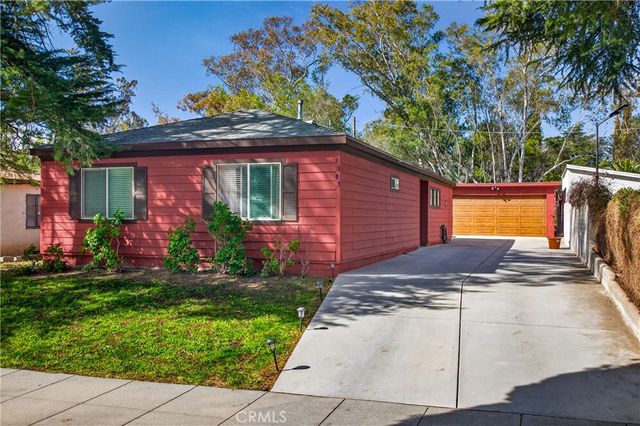 1087 N 1st st, Banning, CA 92220