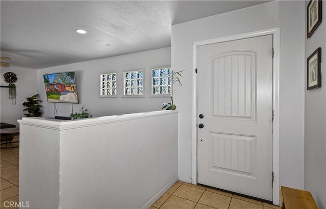 1087 N 1st st, Banning, CA 92220