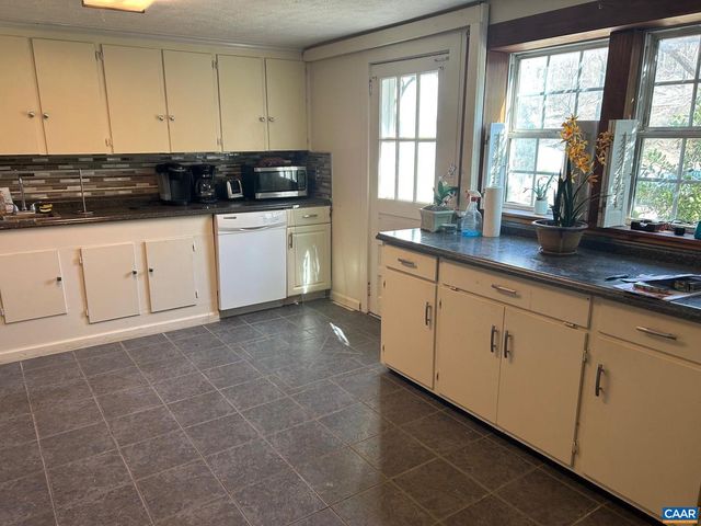 4345 SPOTSWOOD TRL, Stanardsville, VA 22973