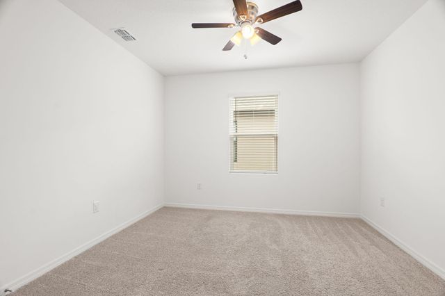 2053 Farmhouse Road SE, Palm Bay, FL 32909