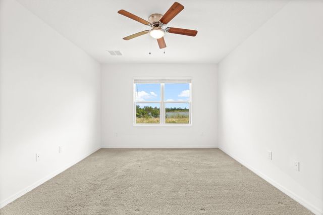 2053 Farmhouse Road SE, Palm Bay, FL 32909