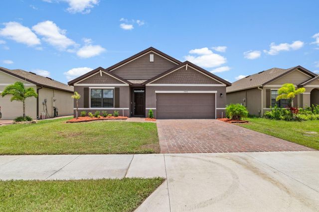 2053 Farmhouse Road SE, Palm Bay, FL 32909