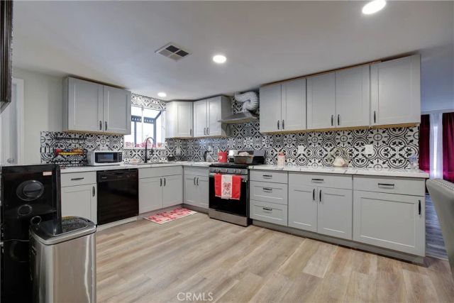 3700 Buchanan 189, Riverside, CA 92503