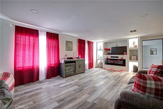 3700 Buchanan 189, Riverside, CA 92503