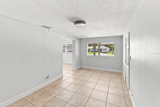 8326 ENDIVE AVENUE, Tampa, FL 33619