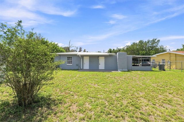 8326 ENDIVE AVENUE, Tampa, FL 33619
