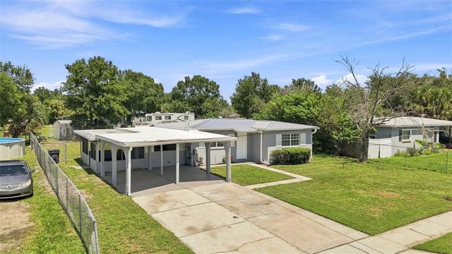 8326 ENDIVE AVENUE, Tampa, FL 33619