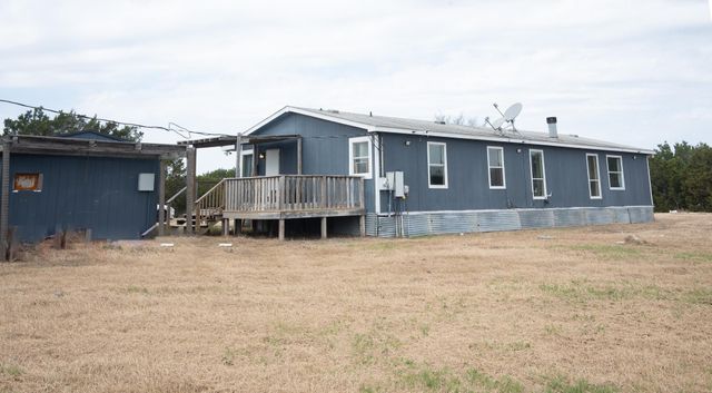 1000 County Rd 201, Liberty Hill, TX 78642