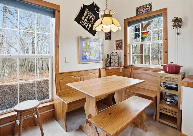 70 County Road 1143, Eureka Springs, AR 72632