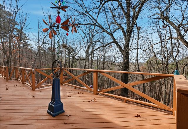 70 County Road 1143, Eureka Springs, AR 72632