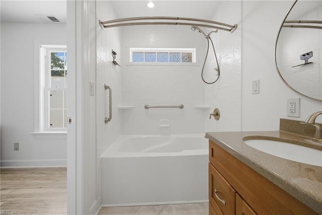 4976 Blackfoot CRES, Virginia Beach, VA 23462