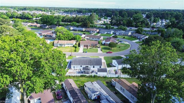 4976 Blackfoot CRES, Virginia Beach, VA 23462