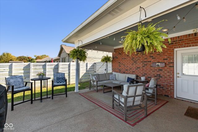 4910 E Daisy Lane, Mooresville, IN 46158
