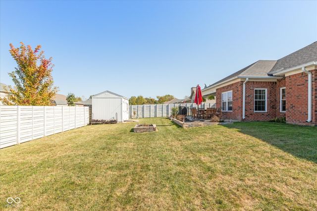 4910 E Daisy Lane, Mooresville, IN 46158