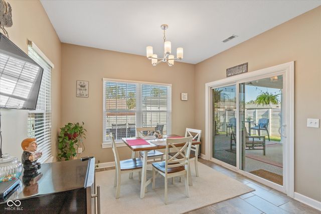 4910 E Daisy Lane, Mooresville, IN 46158