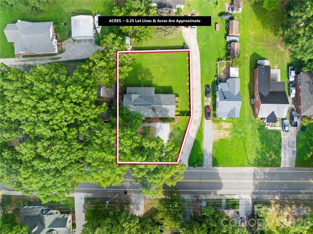 227 N Magnolia Street, Mooresville, NC 28115