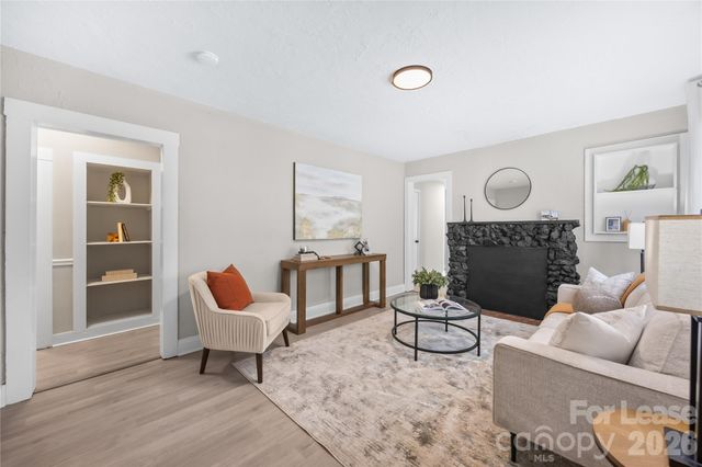 227 N Magnolia Street, Mooresville, NC 28115