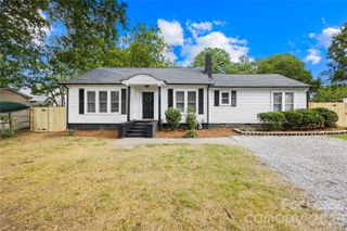 227 N Magnolia Street, Mooresville, NC 28115