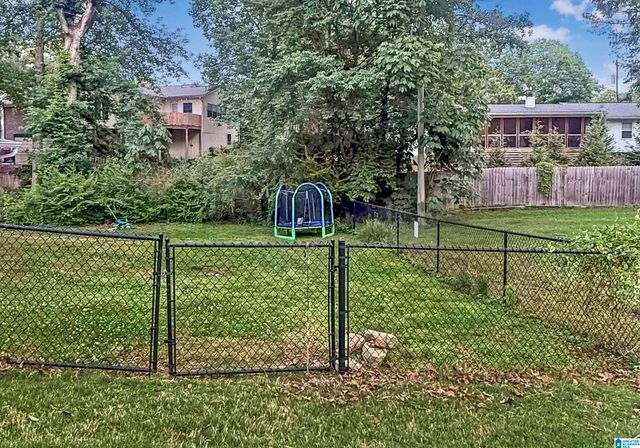 907 SPRUCE ROAD, Oneonta, AL 35121