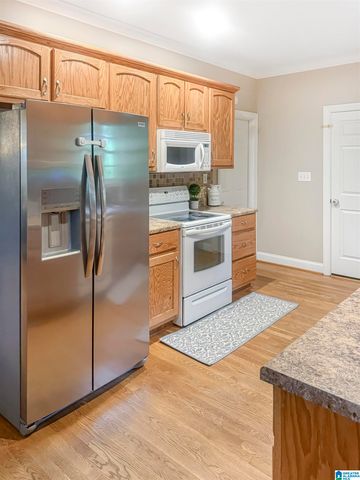 907 SPRUCE ROAD, Oneonta, AL 35121