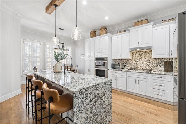 2305 English Ivy Court SE 23, Atlanta, GA 30339